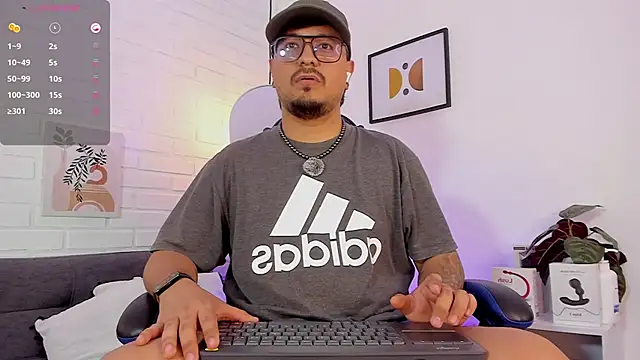 Snapshot of DaviidEvans_ chatting on January 10, 2026, 7:04 am DaviidEvans online show from January 10, 2026, 7:04 am