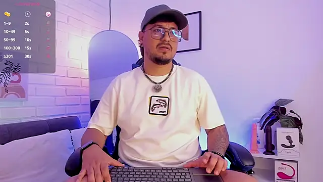 Snapshot of DaviidEvans_ chatting on January 12, 2026, 10:55 am DaviidEvans online show from January 12, 2026, 10:55 am