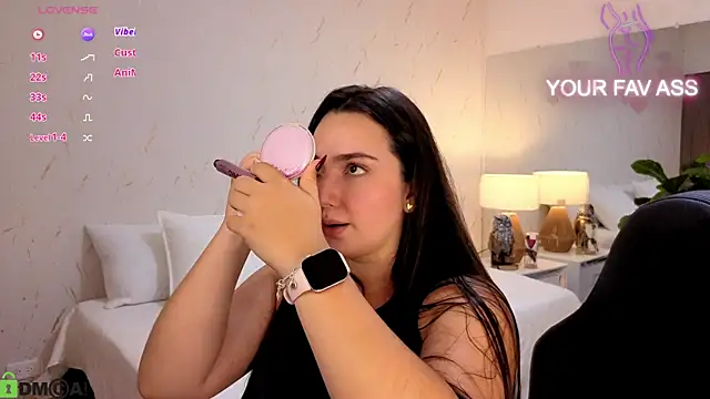 ava blue online show from October 16, 2025, 7:33 pm