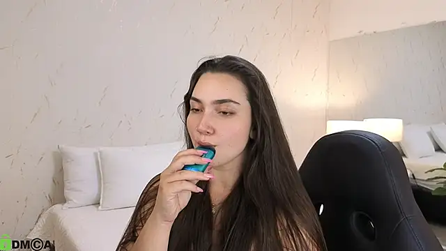 ava blue online show from January 6, 2026, 8:02 pm