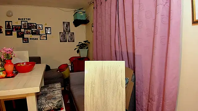 emma luxy online show from February 20, 2026, 6:37 am