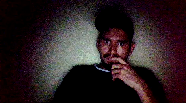 Snapshot of Tomthelong chatting on February 27, 2025, 12:01 pm Tomthelong online show from February 27, 2025, 12:01 pm