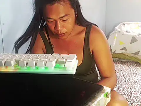 Snapshot of ASIANMISTRESSSS chatting on March 22, 2025, 2:05 am ASIANMISTRESSSS online show from March 22, 2025, 2:05 am