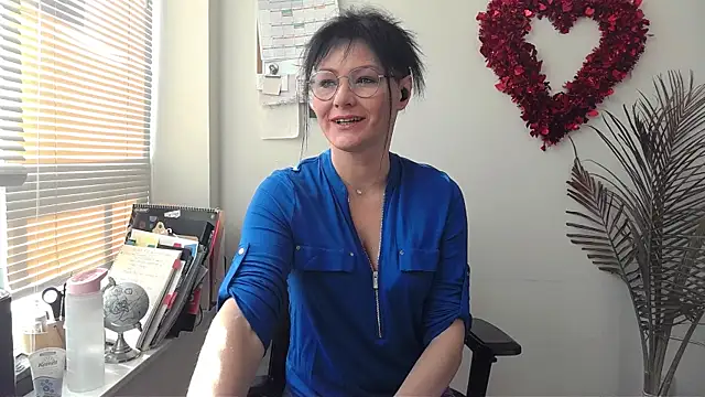 Snapshot of City_Kat chatting on January 29, 2025, 4:08 pm City Kat online show from January 29, 2025, 4:08 pm