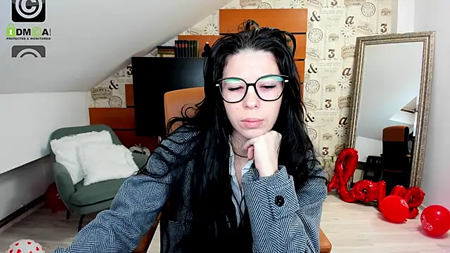Snapshot of EmillyTaylor chatting on March 8, 2025, 3:39 am EmillyTaylor online show from March 8, 2025, 3:39 am