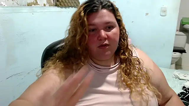 Snapshot of squirt322bbw chatting on June 26, 2026, 5:30 pm squirt322bbw online show from June 26, 2026, 5:30 pm