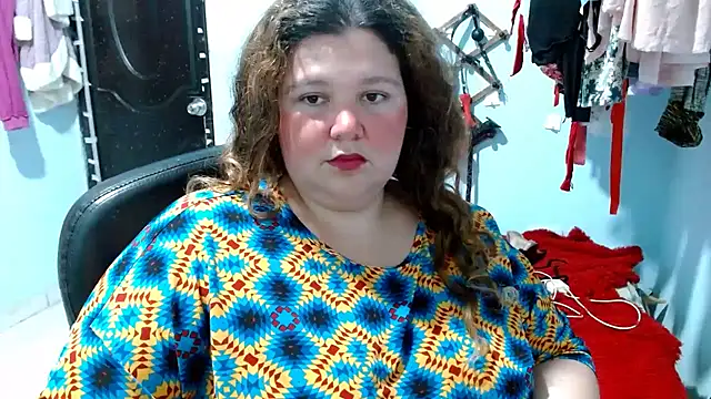 Snapshot of squirt322bbw chatting on December 15, 2025, 7:09 pm squirt322bbw online show from December 15, 2025, 7:09 pm