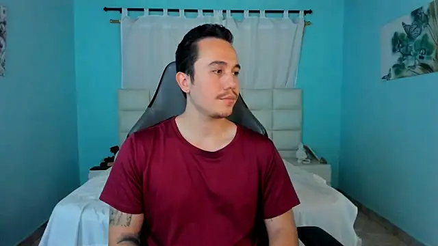 Snapshot of juan__jimenez chatting on April 2, 2026, 8:15 pm juan jimenez online show from April 2, 2026, 8:15 pm