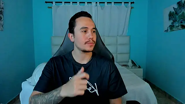 Snapshot of juan__jimenez chatting on March 22, 2026, 12:47 am juan jimenez online show from March 22, 2026, 12:47 am