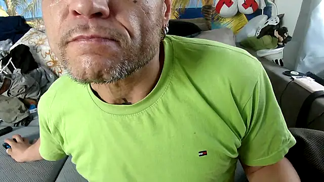 Snapshot of druckfug chatting on August 6, 2026, 4:13 pm druckfug online show from August 6, 2026, 4:13 pm