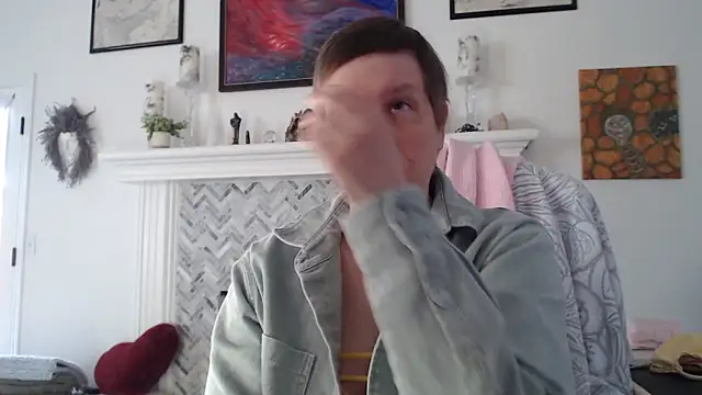 Snapshot of AuroraWillows chatting on February 7, 2026, 4:15 pm AuroraWillows online show from February 7, 2026, 4:15 pm