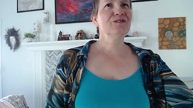 AuroraWillows online show from January 10, 2026, 4:02 pm