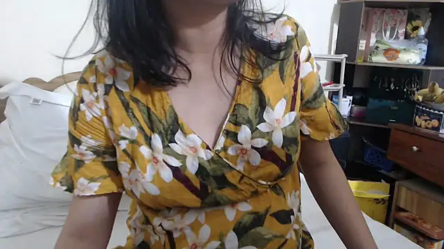 Beauty Asian Tina online show from February 27, 2026, 11:54 am