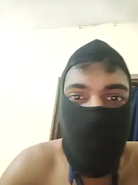 Snapshot of naughtyyboyfriend chatting on December 13, 2025, 11:33 pm naughtyyboyfriend online show from December 13, 2025, 11:33 pm