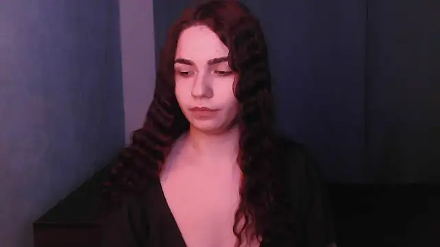 Snapshot of HannahMeid chatting on March 5, 2025, 8:21 pm HannahMeid online show from March 5, 2025, 8:21 pm