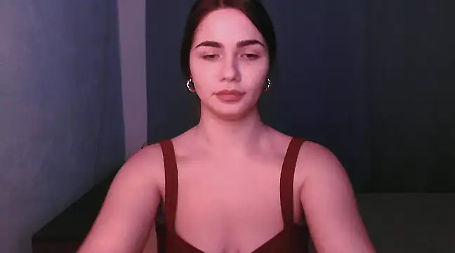 Snapshot of HannahMeid chatting on January 13, 2025, 8:37 pm HannahMeid online show from January 13, 2025, 8:37 pm