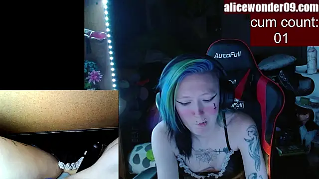 Snapshot of alicewonder09 chatting on February 14, 2025, 4:04 am alicewonder09 online show from February 14, 2025, 4:04 am