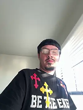 Snapshot of Bbyboyivan chatting on February 1, 2026, 10:41 pm Bbyboyivan online show from February 1, 2026, 10:41 pm