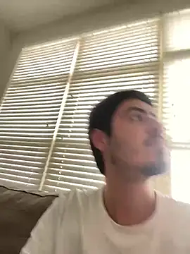 Snapshot of Bbyboyivan chatting on March 9, 2025, 8:52 pm Bbyboyivan online show from March 9, 2025, 8:52 pm