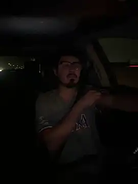 Bbyboyivan online show from April 12, 2026, 5:54 am