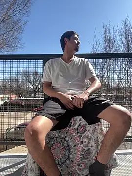 Snapshot of Bbyboyivan chatting on February 28, 2025, 8:28 pm Bbyboyivan online show from February 28, 2025, 8:28 pm