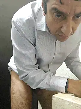 FernandoReuterG online show from October 16, 2025, 3:37 am