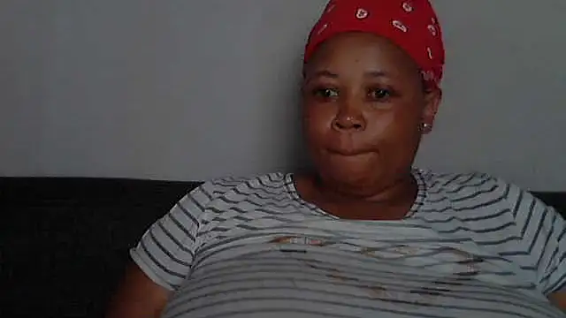 Sexy-queen99xx online show from December 15, 2025, 7:47 am