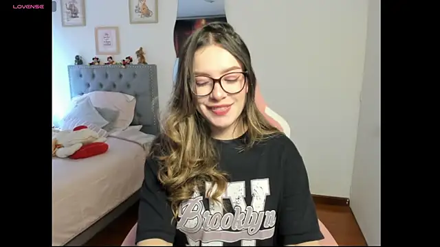 Snapshot of samysweet_8 chatting on September 16, 2025, 6:31 pm samysweet 8 online show from September 16, 2025, 6:31 pm