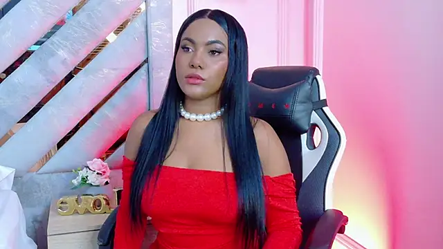 Snapshot of Sara_Boom chatting on December 5, 2025, 3:10 pm Sara Boom online show from December 5, 2025, 3:10 pm