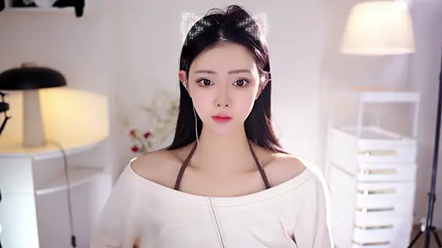 Ocean--Lili online show from March 16, 2026, 2:21 pm