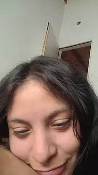 ZaraHoney online show from November 28, 2025, 5:35 pm