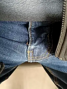 Keimax79 online show from January 7, 2026, 8:58 pm