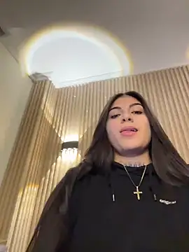 Snapshot of Sarasanders_4 chatting on November 6, 2025, 3:54 am Sarasanders 4 online show from November 6, 2025, 3:54 am