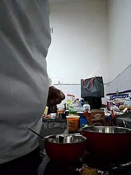 thebrownboi01 online show from November 13, 2025, 1:09 am