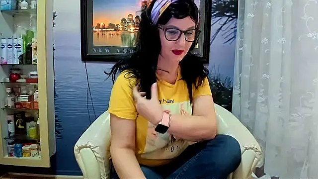 Mature4you44 online show from February 21, 2025, 9:24 am