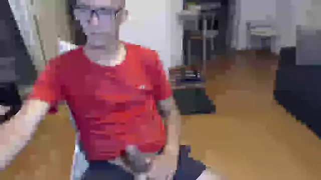 guachin hunk online show from November 16, 2025, 3:55 am