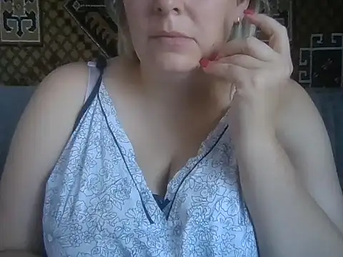 Snapshot of Diana_Britt chatting on September 12, 2025, 6:02 am Diana Britt online show from September 12, 2025, 6:02 am