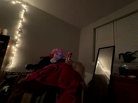 Snowbunnycake 131 online show from November 23, 2025, 11:15 pm