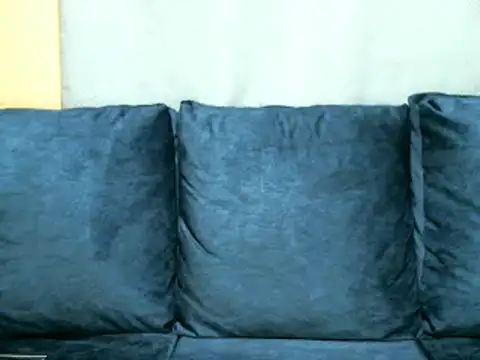 reezly online show from December 1, 2024, 11:53 pm