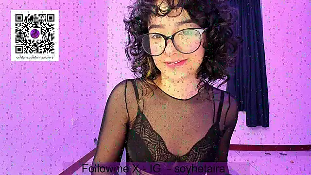 Snapshot of _Lunnaa_ chatting on December 18, 2025, 11:52 pm Lunnaa online show from December 18, 2025, 11:52 pm