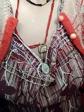 Snapshot of maahi-satva chatting on November 19, 2025, 10:04 am maahi-satva online show from November 19, 2025, 10:04 am