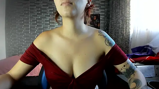 Snapshot of Ginger_Sweetty chatting on July 7, 2026, 10:57 pm Ginger Sweetty online show from July 7, 2026, 10:57 pm