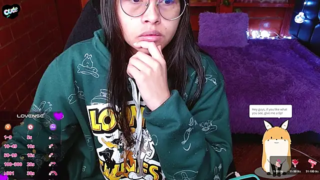 Snapshot of MidoriQuiinn chatting on February 20, 2026, 2:52 pm MidoriQuiinn online show from February 20, 2026, 2:52 pm