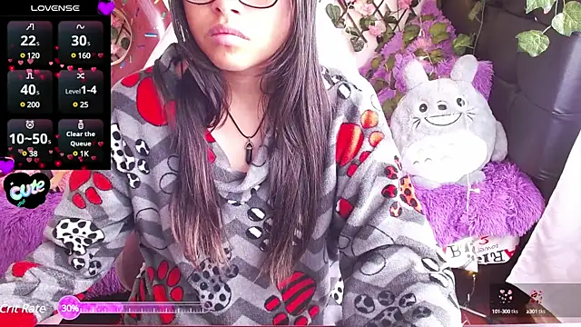 MidoriQuiinn online show from February 5, 2025, 2:05 pm