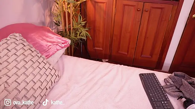 Lucy fit online show from January 11, 2026, 10:44 am