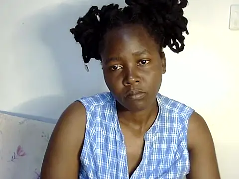 Snapshot of Sweet_ebony20 chatting on January 18, 2026, 7:56 am Sweet ebony20 online show from January 18, 2026, 7:56 am