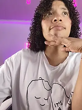 Snapshot of DannaBerry chatting on January 7, 2026, 2:00 pm DannaBerry online show from January 7, 2026, 2:00 pm