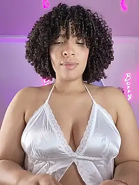 Snapshot of DannaBerry chatting on January 9, 2026, 2:57 pm DannaBerry online show from January 9, 2026, 2:57 pm