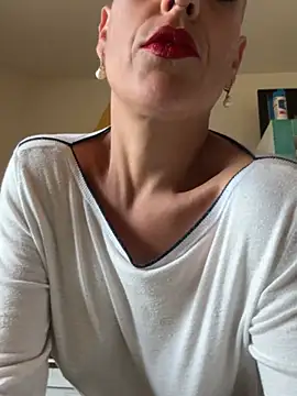 Snapshot of emprexkala chatting on March 3, 2025, 7:13 am emprexkala online show from March 3, 2025, 7:13 am