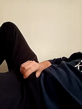 ScalicHat69 online show from April 9, 2026, 10:10 am